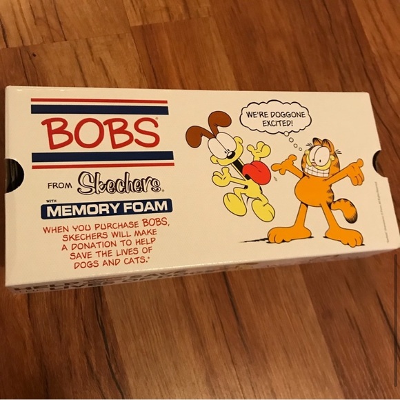 ❌SOLD❌ Garfield “Catnip Fever” Skechers Bobs - Picture 6 of 7